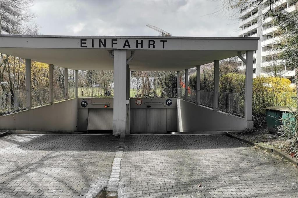 Apartment Mit Balkon Und Privatparkplatz Augsburg Luaran gambar